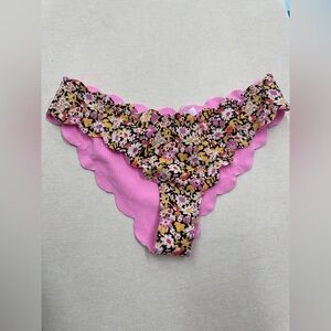 NWT Marysia Antibes Scalloped Bikini bottoms in Blossom Flower Print Pink L